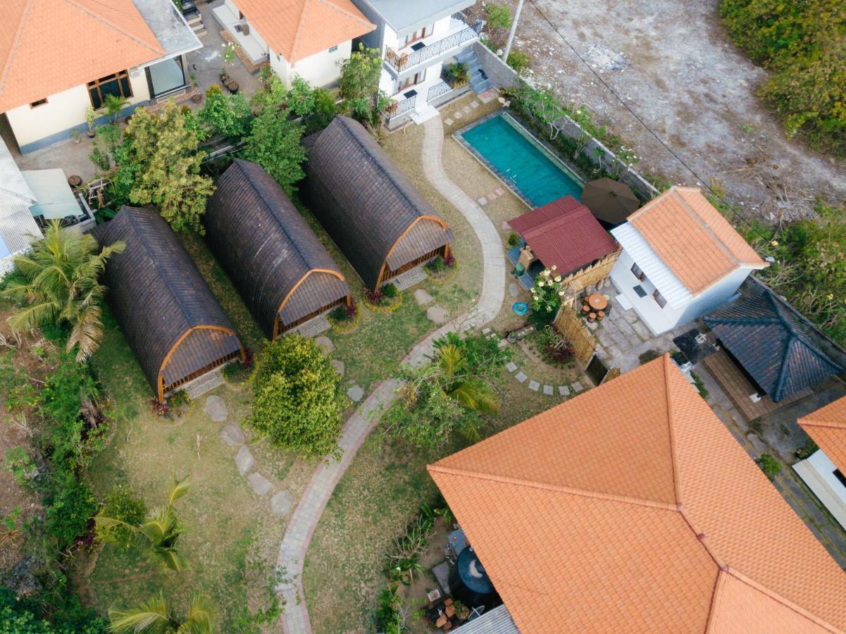 Wooden Puri Guesthouse Uluwatu Eksteriør bilde