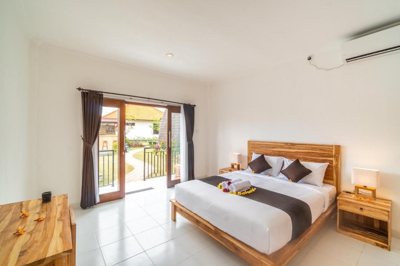Wooden Puri Guesthouse Uluwatu Eksteriør bilde