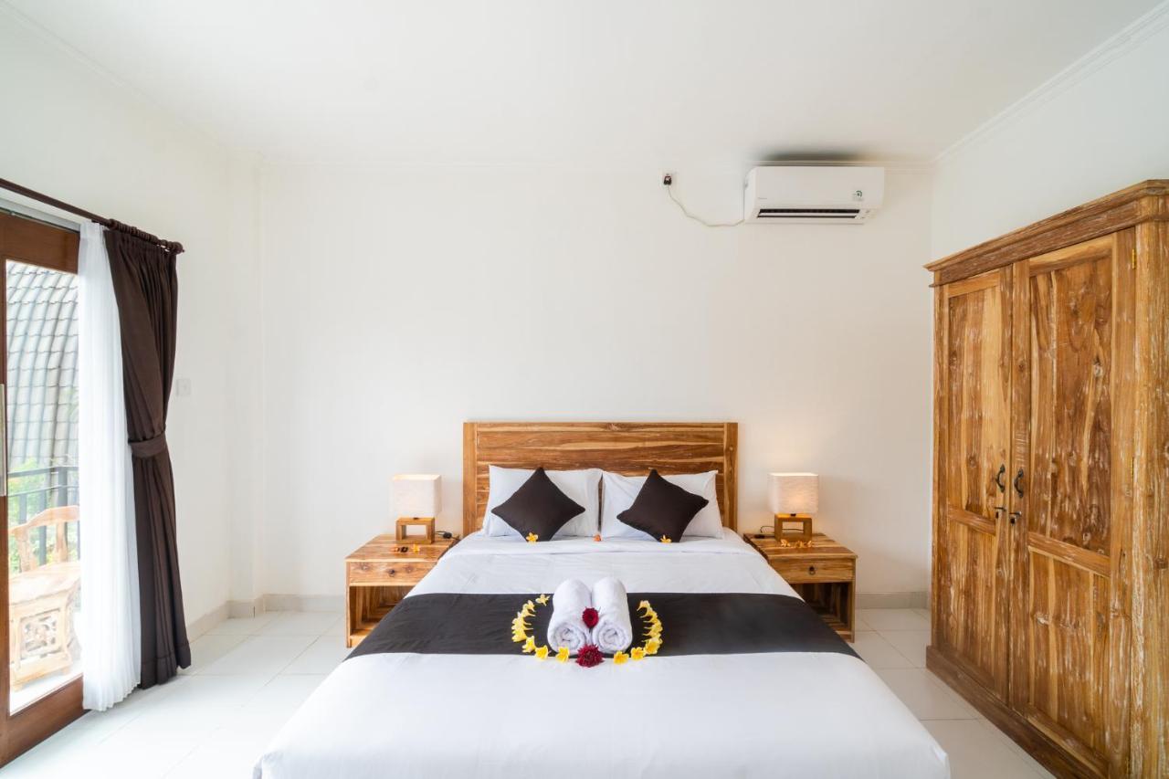 Wooden Puri Guesthouse Uluwatu Eksteriør bilde